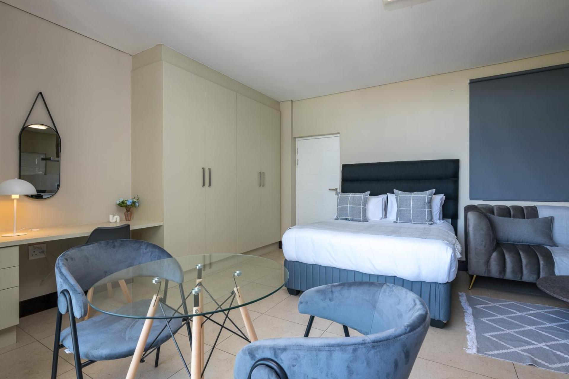 Cute And Cosy Marina 501